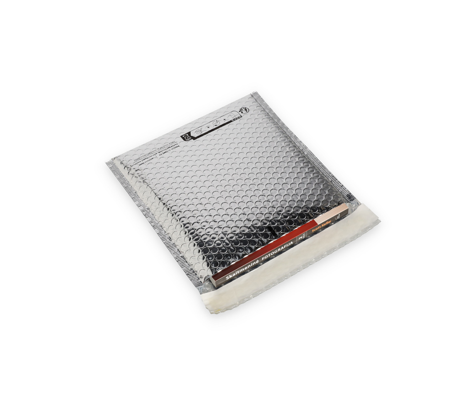 AIRMET-24/24: 240 x 240 mm metallized envelope with for shipments 17