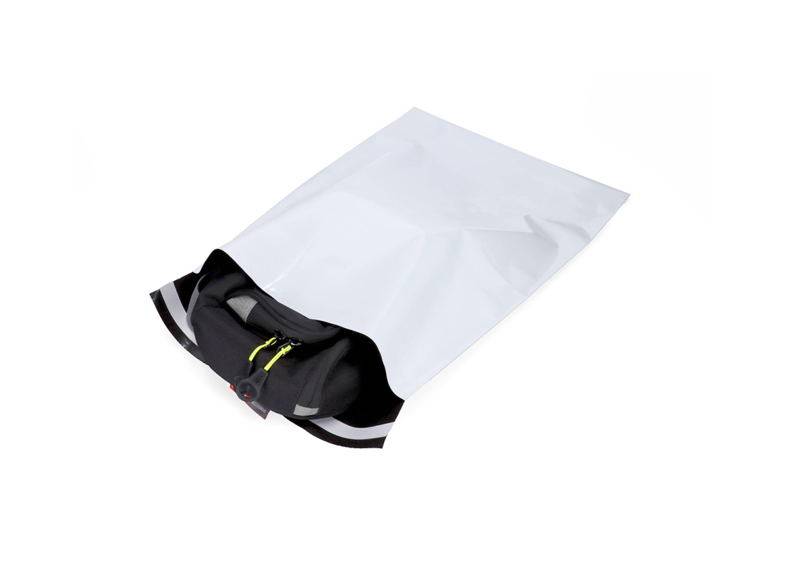 KV-4: 325 x 425 mm plastic courier envelopes for shipments, 100 pcs. 1