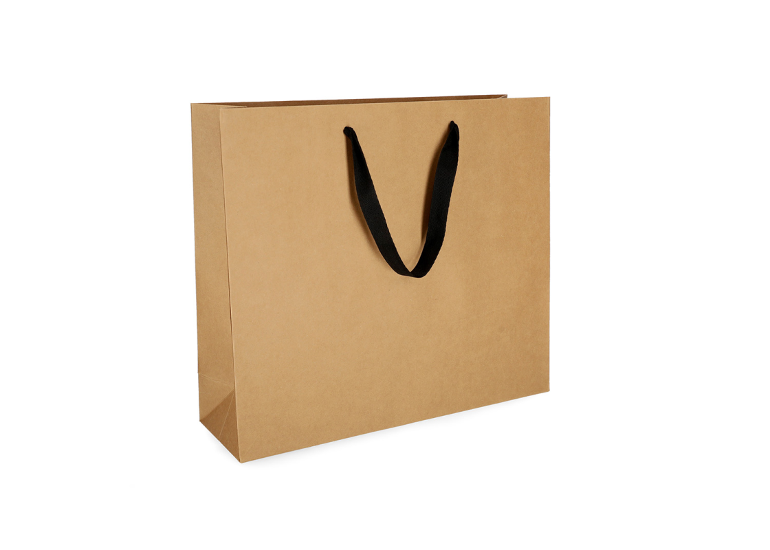 OMG-8: 450x150x350 mm Luxury paper gift bag with black integrated fabric handles 1