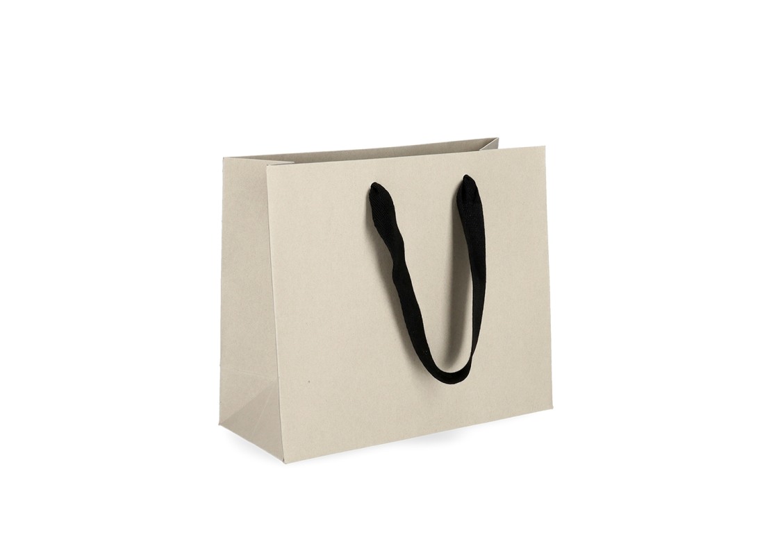 OMG-8: 450x150x350 mm Luxury paper gift bag with black integrated fabric handles 1